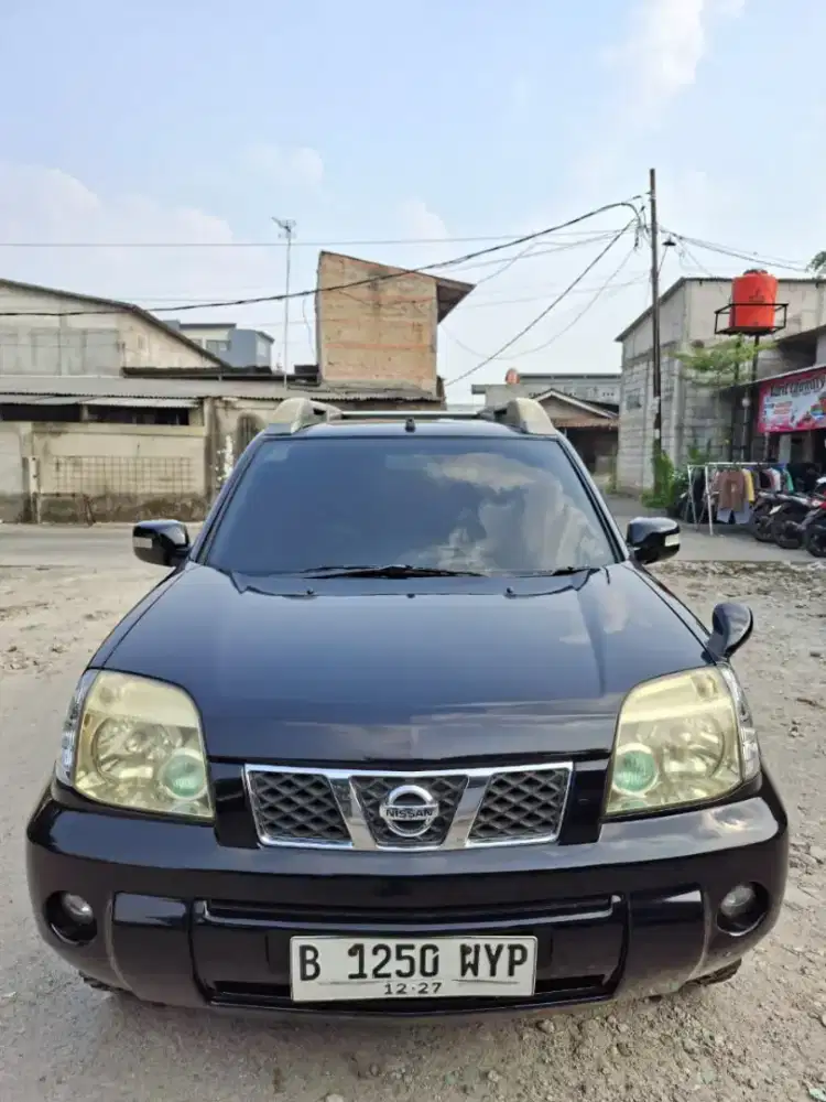 Nissan Xtrail XT Tipe Tertinggi Hitam Matic Mulus Pajak Panjang Murah