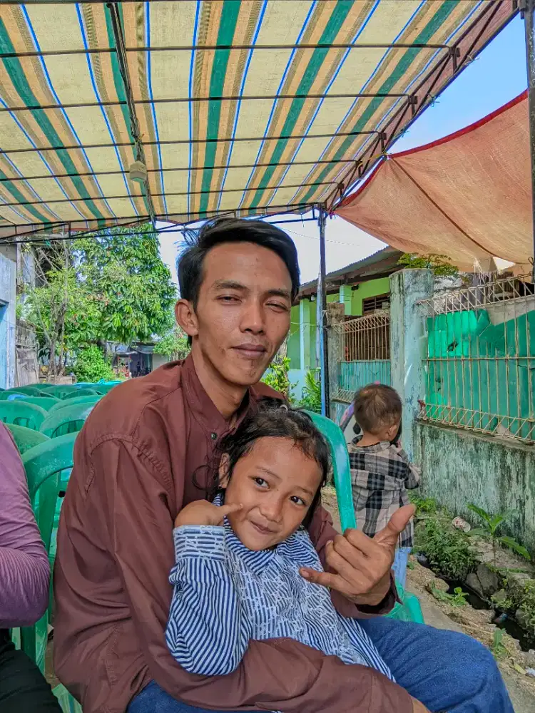 CARI PEKERJAAN ..