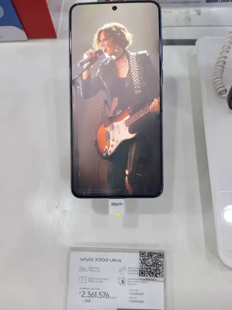 CREDIT HP VIVO X300 ULTRA