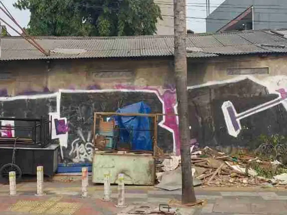 Dijual Kapling Tanah posisi Hoek daerah Puri Kembangan Jakarta Barat hitung tanah saja per meter letak sangat strategis mudah akses nego wajar