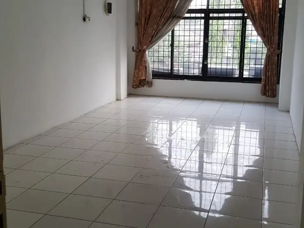 Dijual Ruko Raya Rungkut