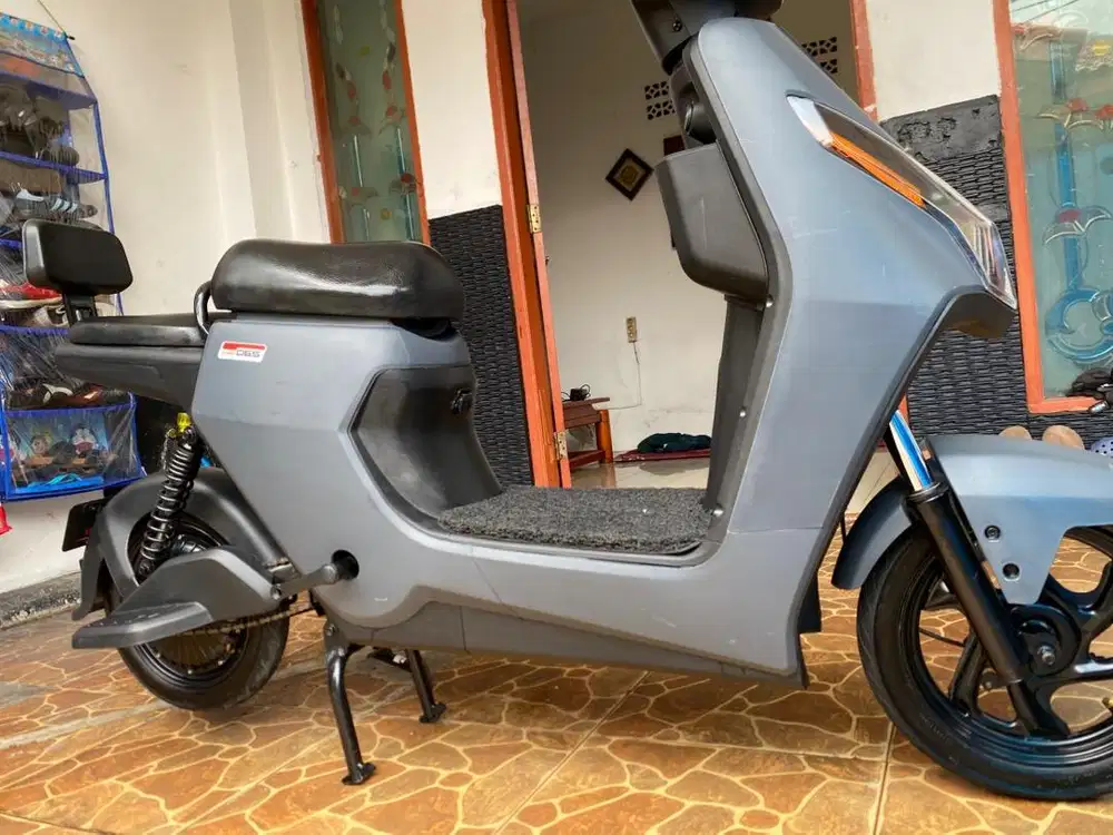 Sepeda Listrik Uwinfly D65