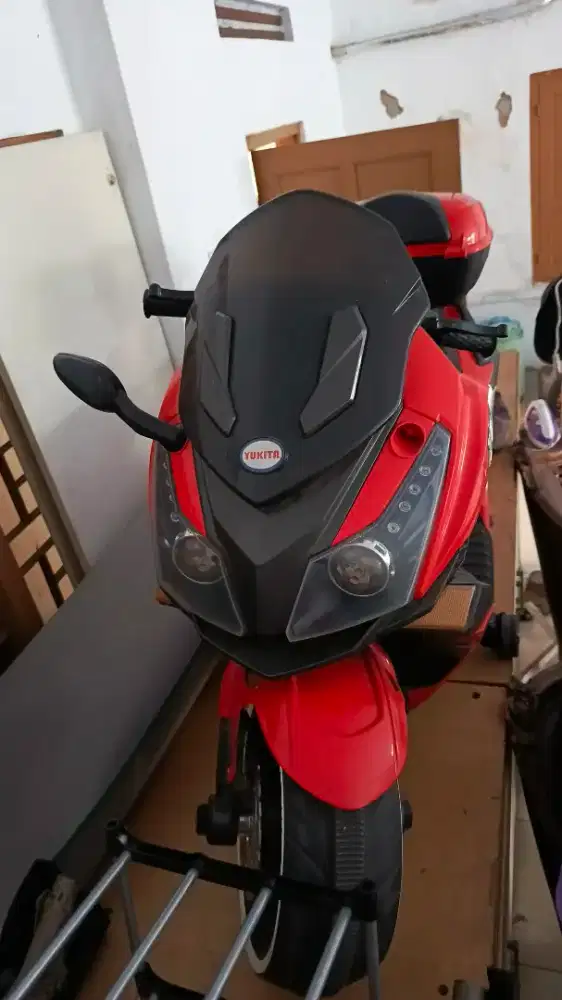 Mainan anak motor aki yukita rcx 150rr (bekas)