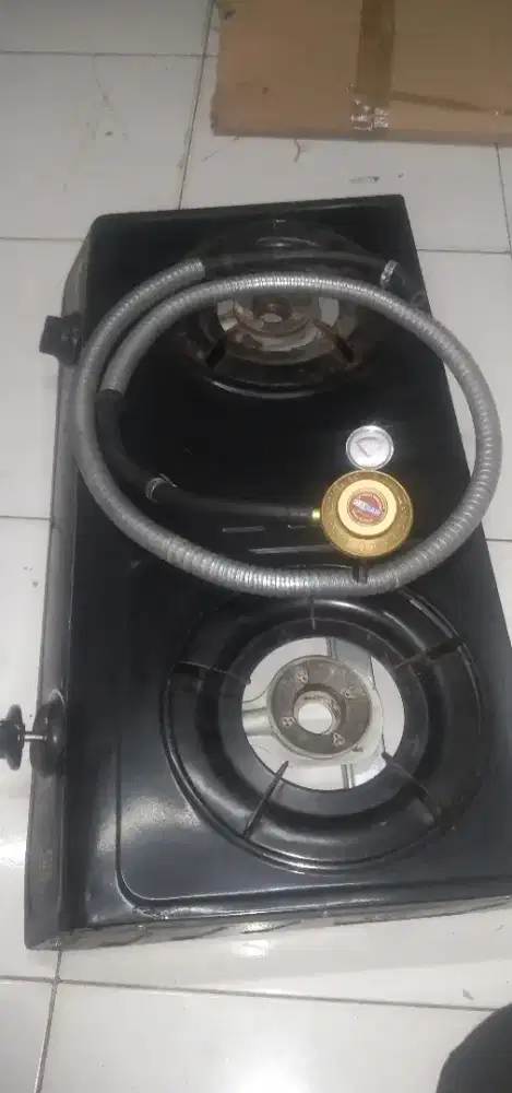 Kompor 2 tungku