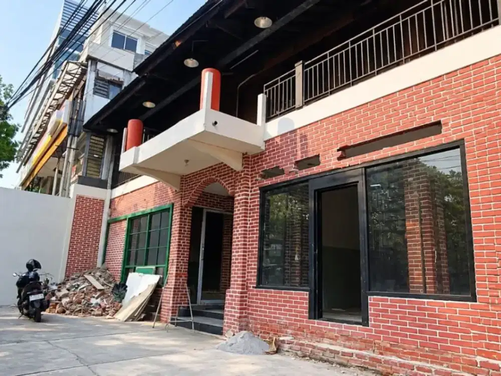 TERMURAH DISEWAKAN TEMPAT USAHA DI MAINROAD JALAN DIPATIUKUR BANDUNG
