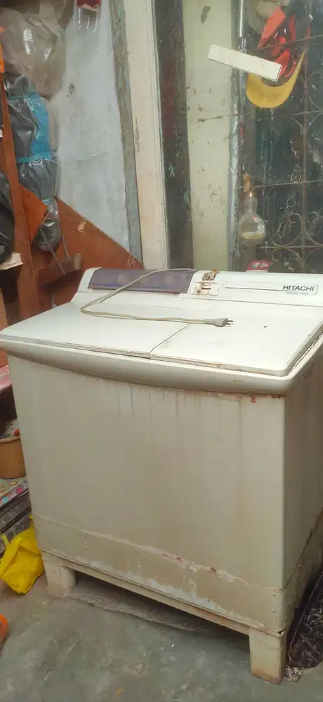Mesin cuci bekas merk hitachi
