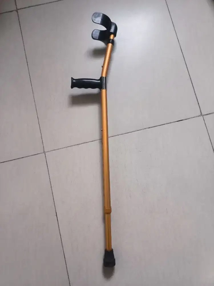 Tongkat Siku Ringan