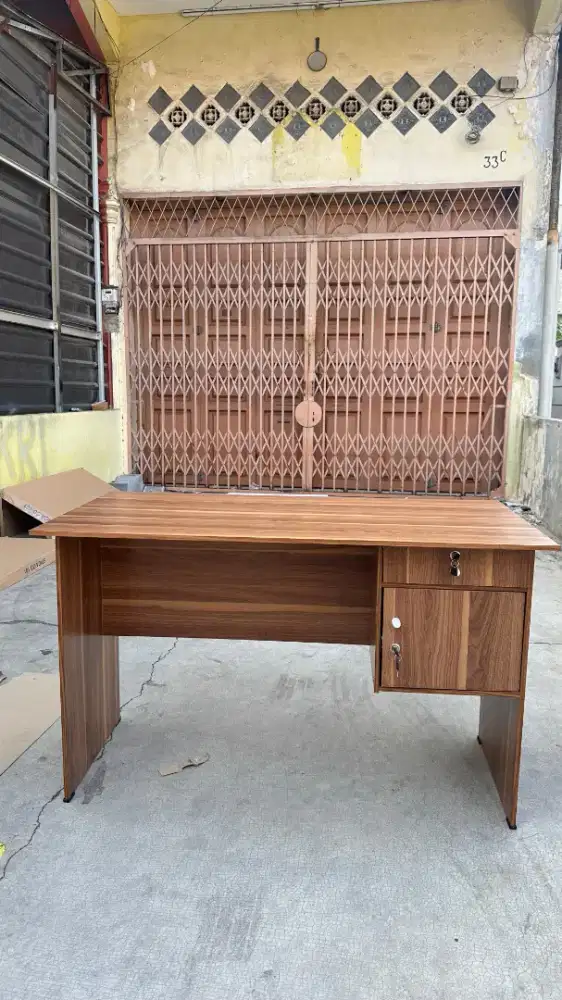 MEJA KANTOR MURAH SEKOTA MEDAN