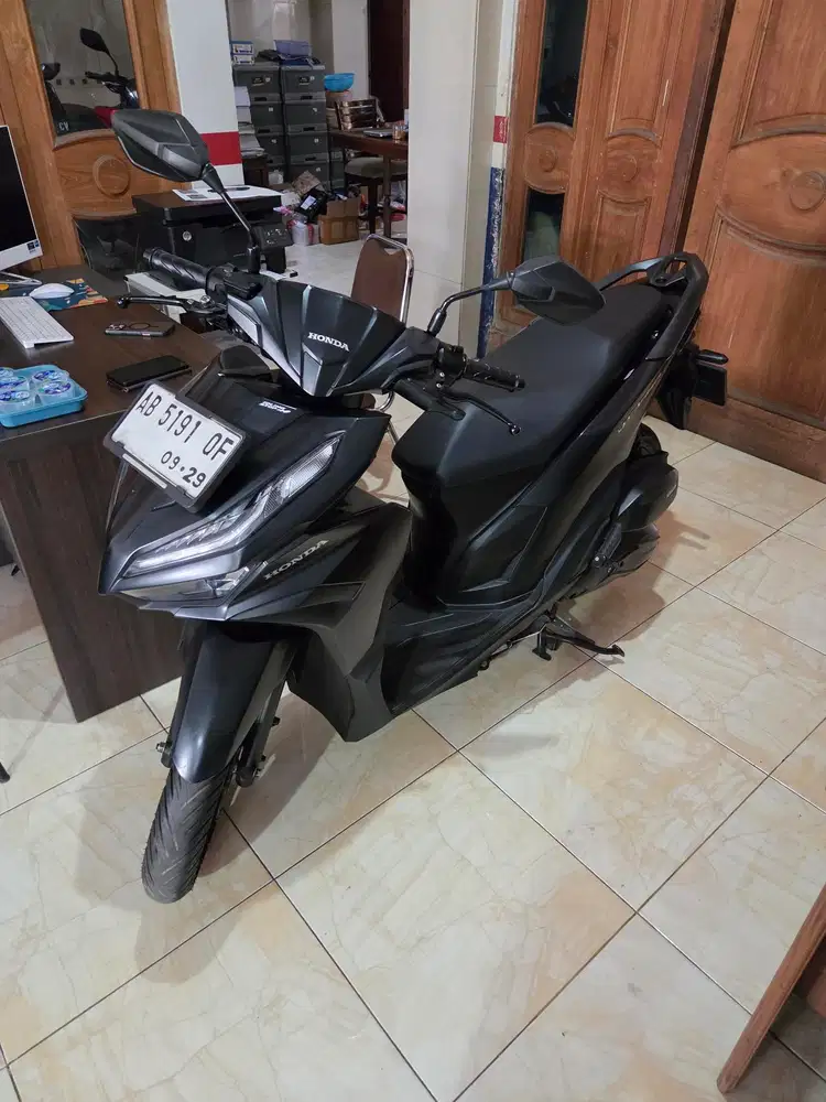 Vario 125 k2v hitam doff iss 2024 gbm