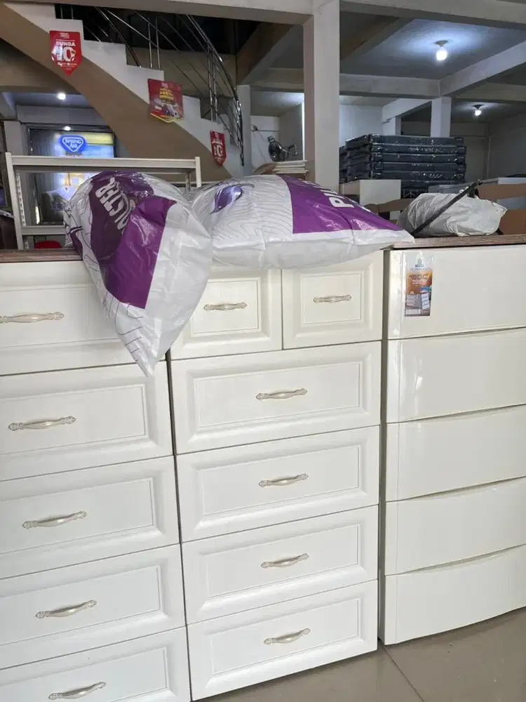 Lemari susun Plastik