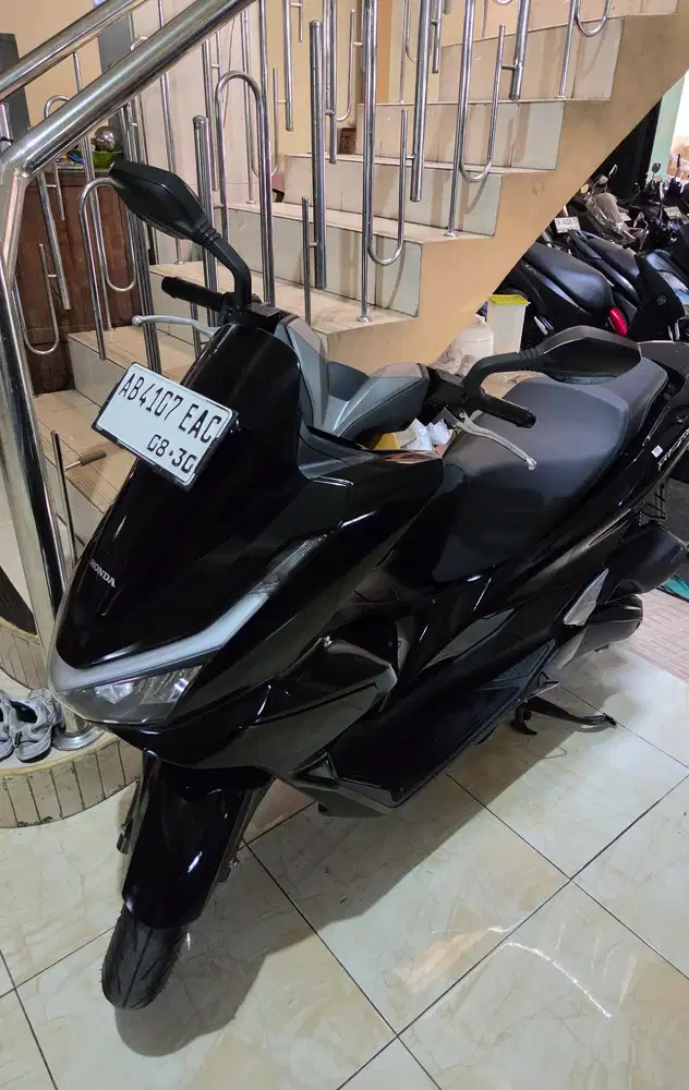 Pcx 160 cbs hitam 2025 GBM