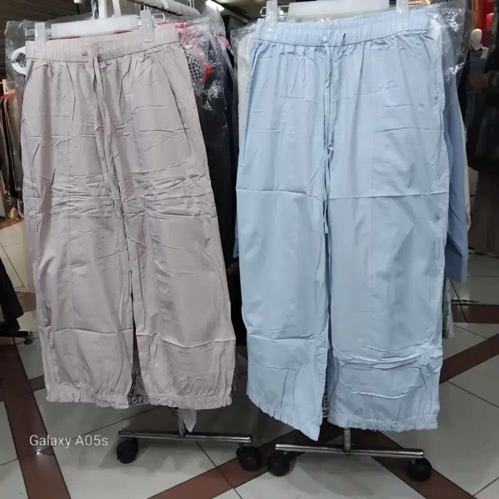 Di jual celana bahan katun import