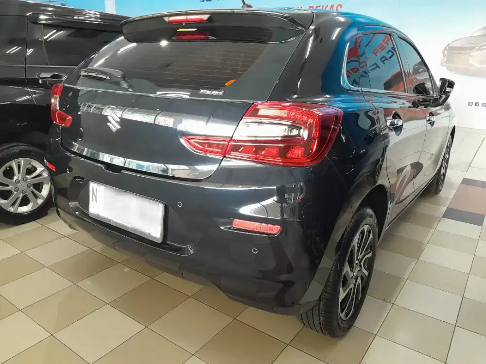 Suzuki Baleno 2023 Hitam Automatic
