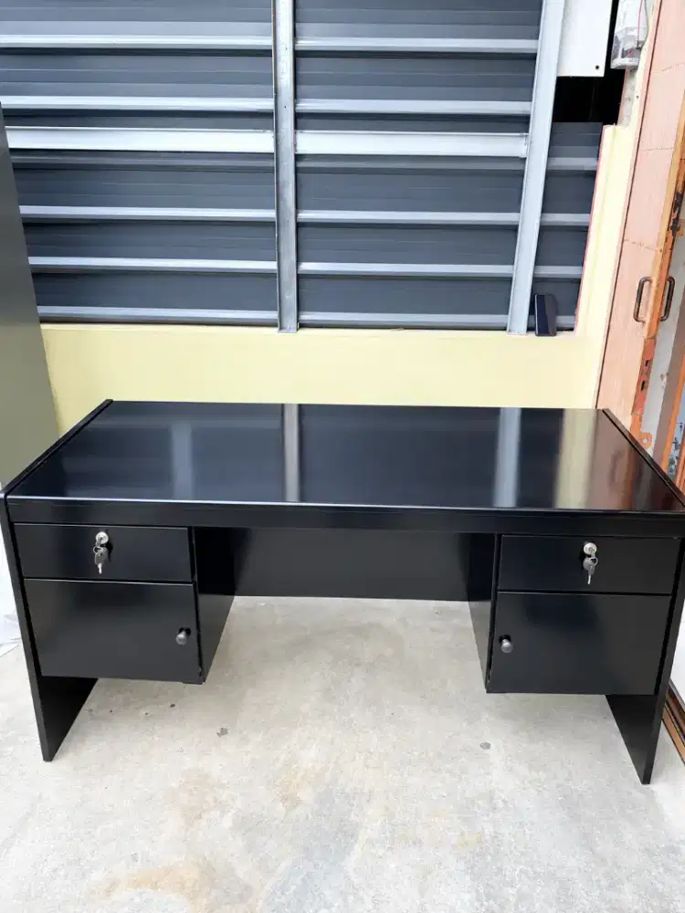 MEJA KANTOR MURAH BAHAN KAYU