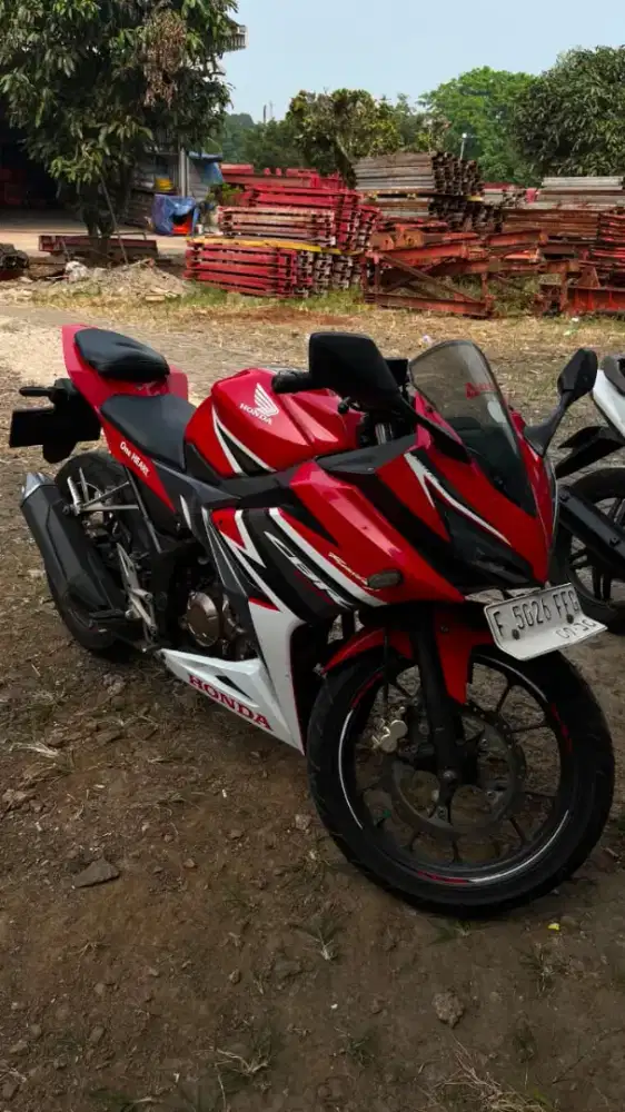 Motor CBR 150 R