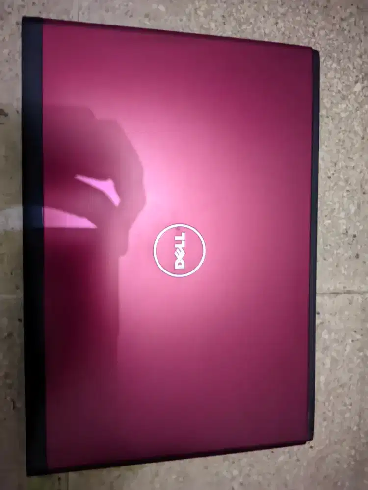 Laptol Dell Vostro 3300