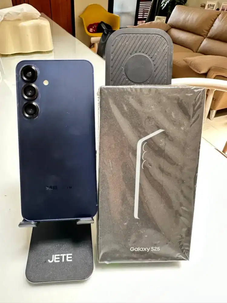 Samsung S25 Basic 12/256 Navy