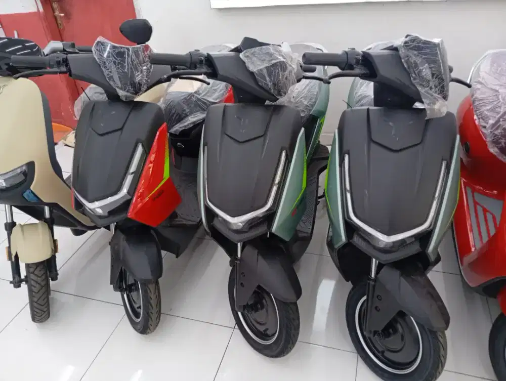 SEPEDA LISTRIK UWINFLY TIPE T78B
