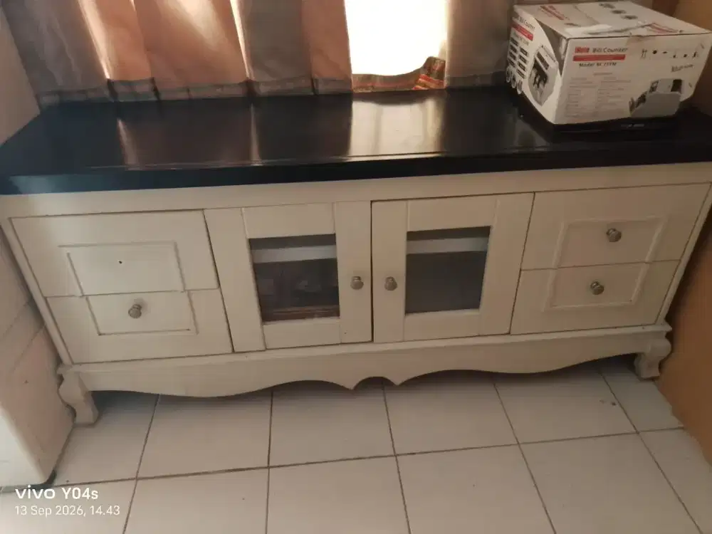 Sofa lembut kulkas meja tv