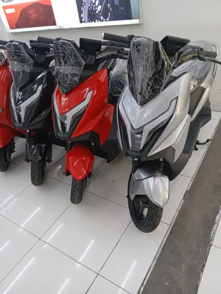 MOTOR LISTRIK UWINFLY TIPE TERBARU TIPE T80D