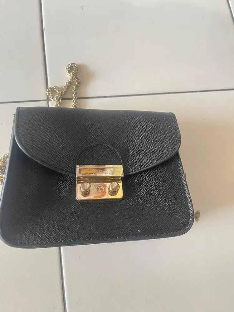 Tas slempang wanita