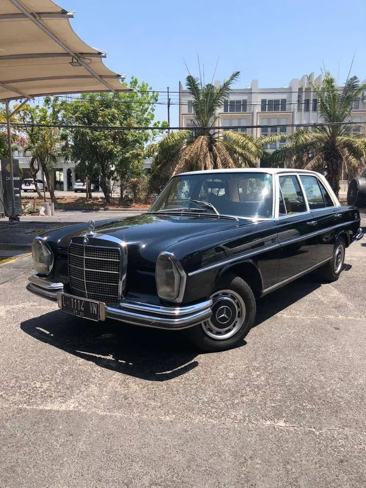 Mercedes benz 280s black hitam jual cepat mercy kebo 1970/1972