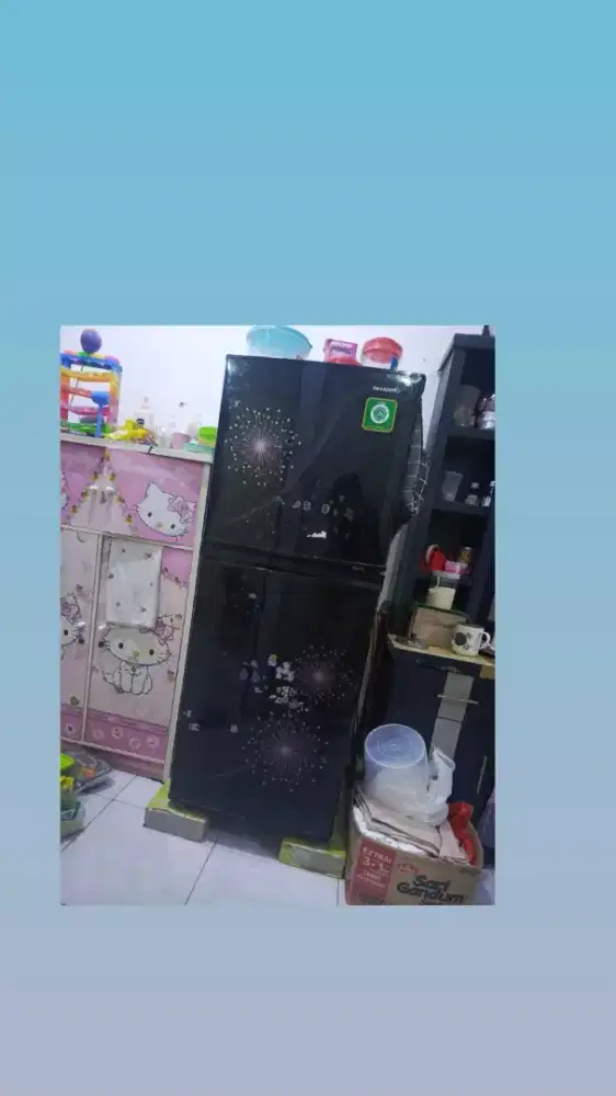 Kulkas 2 pintu shap