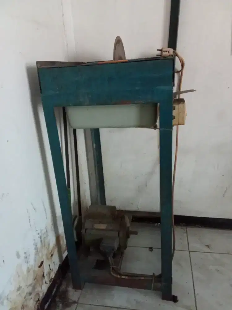 Borongan Mesin potong & poles