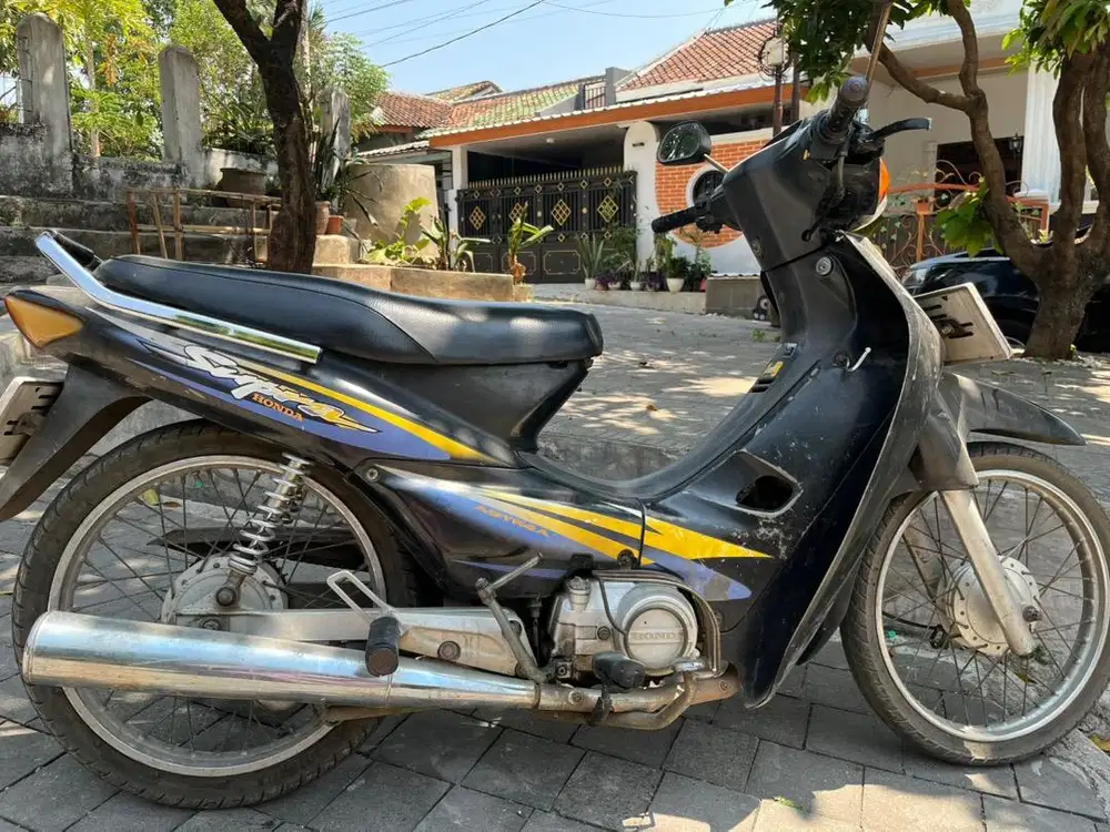 Motor Supra Legend asli Jepang