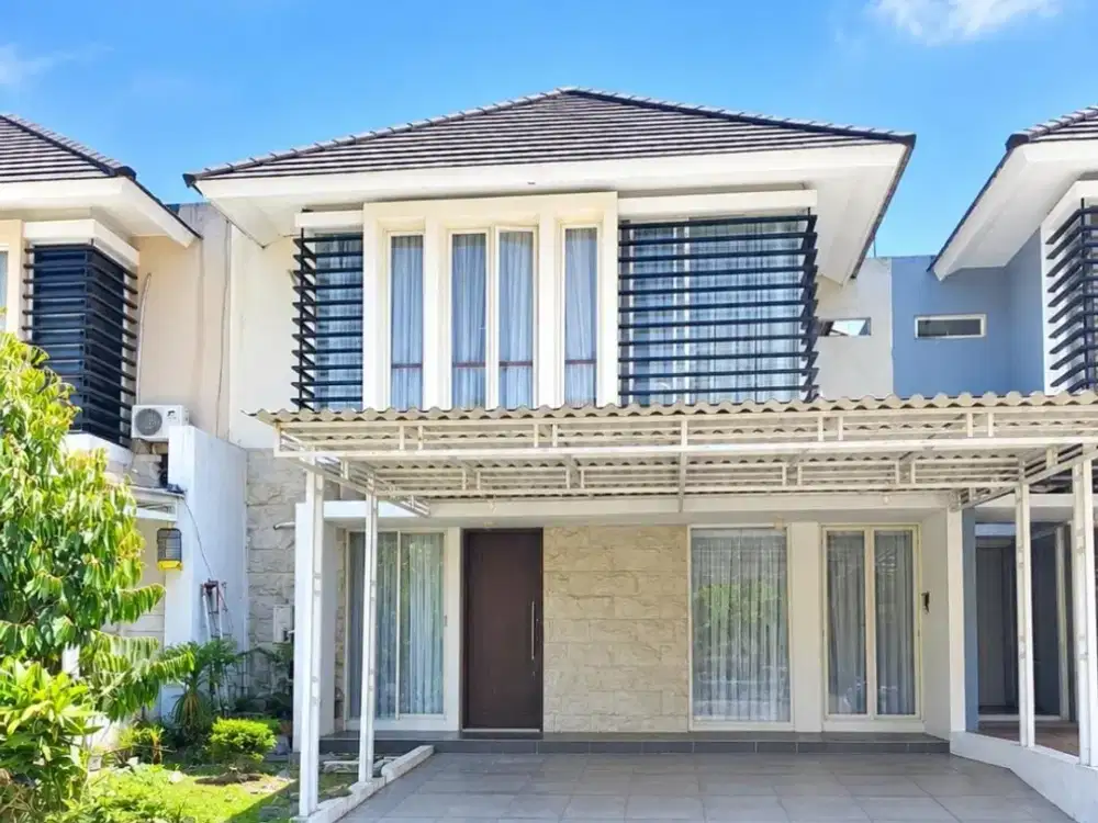 Termurah Rumah 2 Lantai Siap Huni Furnish di Greenhill Citraland Utara, Surabaya Barat