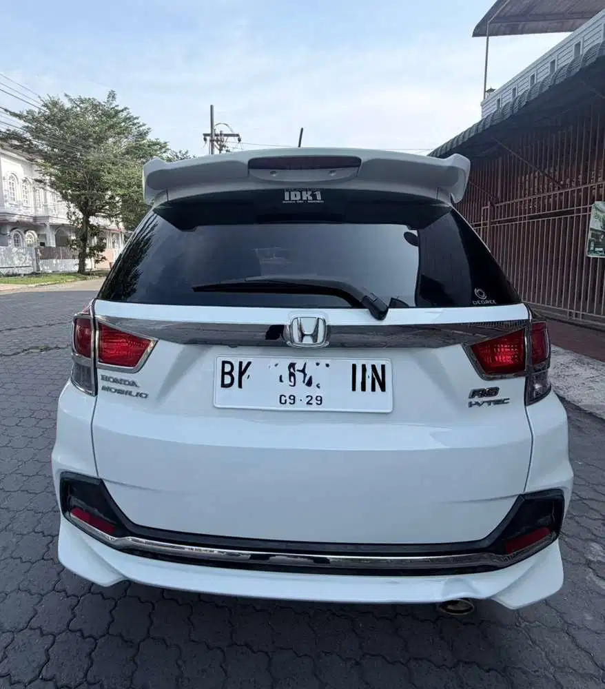 Honda mobilo 2014 , bensin 1.5 RS bensin