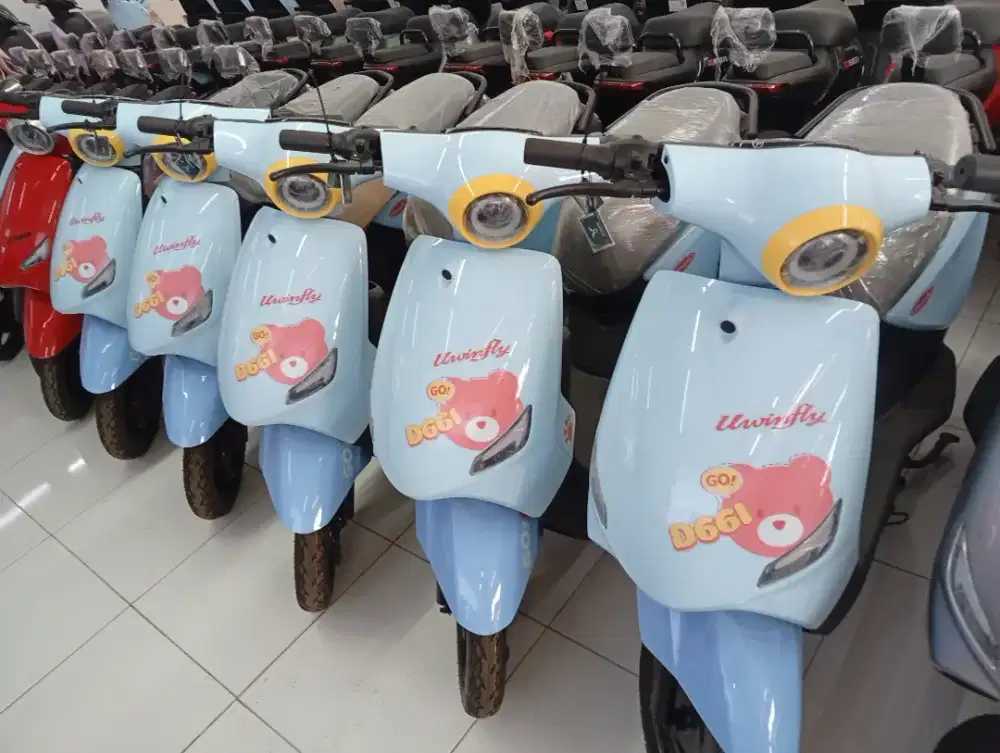 SEPEDA LISTRIK UWINFLY TIPE D66I STYLE