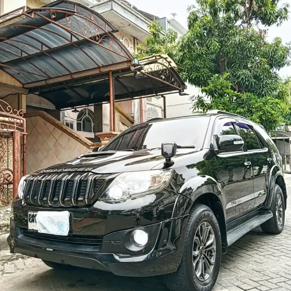 Fortuner 2.5 VNT TRD Matic 2013 Cat Full Ori