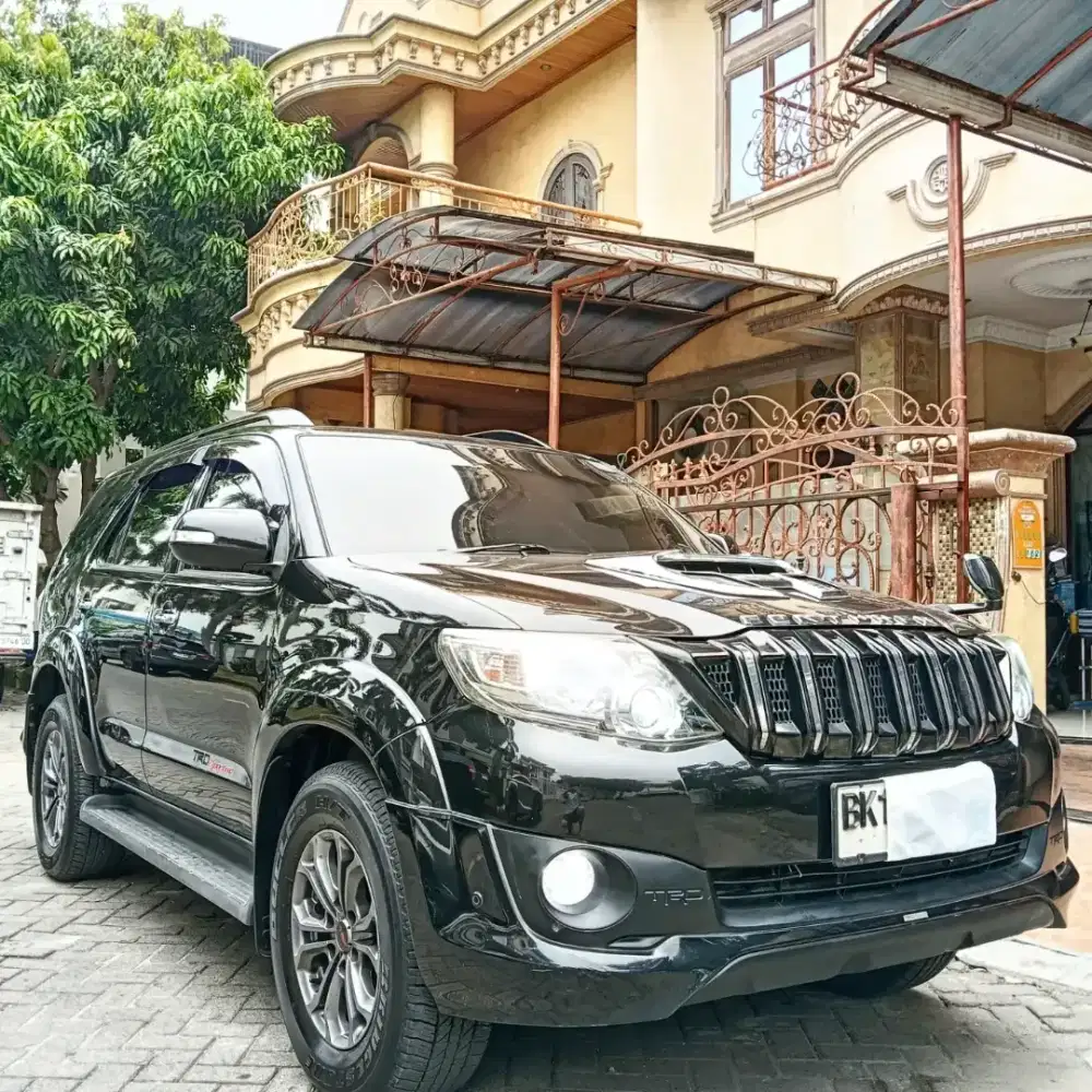 Fortuner 2.5 VNT TRD Matic 2013 Cat Full Ori