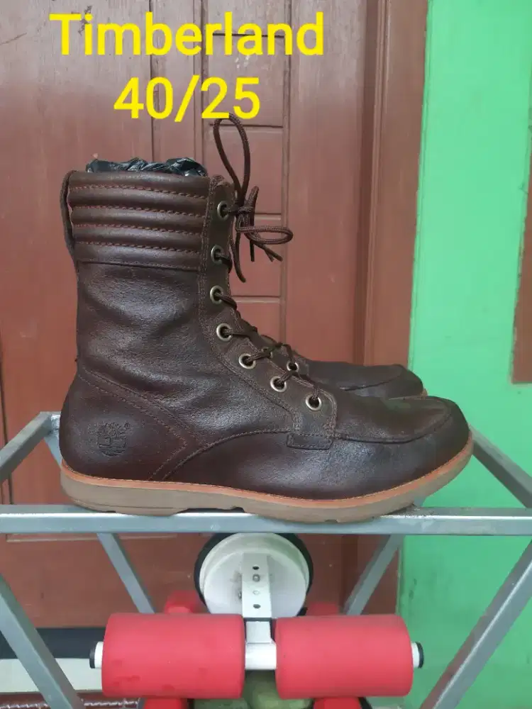 Sepatu boots 40/25