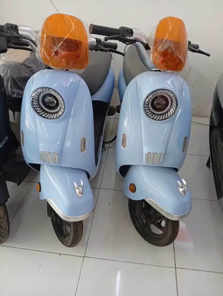 SEPEDA LISTRIK UWINFLY TIPE T65L DESAIN ELEGAN