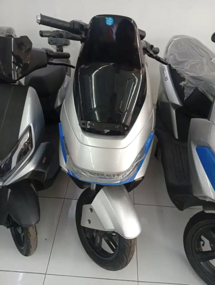 MOTOR LISTRIK UWINFLY TIPE M90G