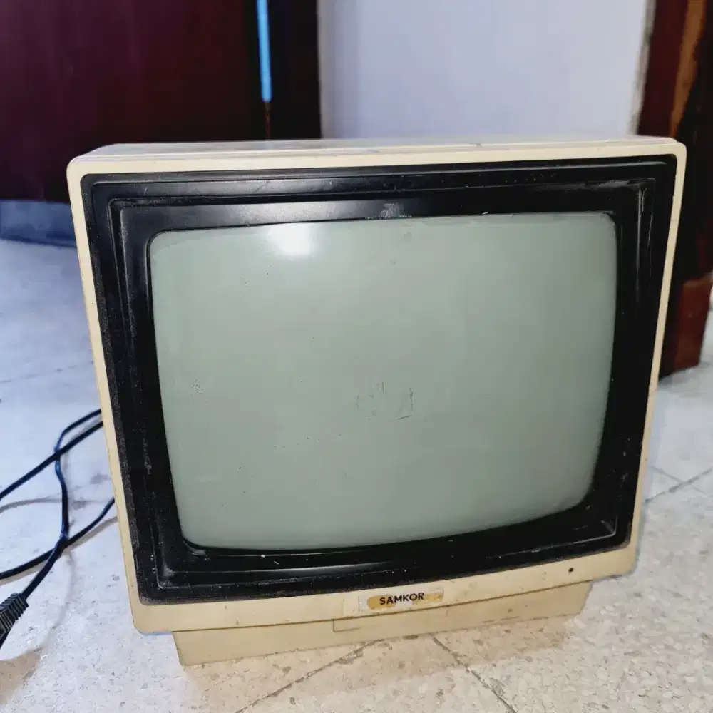 Monitor Komputer CRT (Tabung) Retro merk Samkor