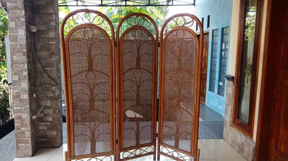 DIJUAL SKETSEL RUANGAN BAHAN ROTAN