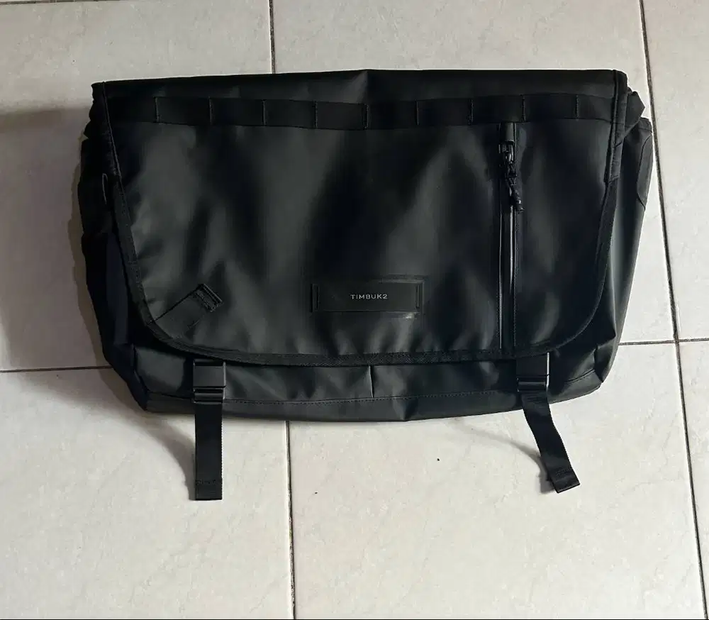 Tas Selempang Laptop Timbuk2 Original L ( Minus )