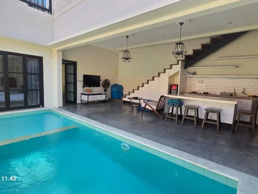 MINIMALIST MODERN VILLA AT CANGGU ONLY 5 MIN TO BEACH FOR LEASE