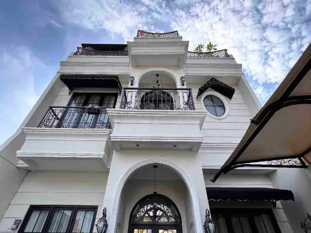 rumah baru di jalan gardu Balekambang condet