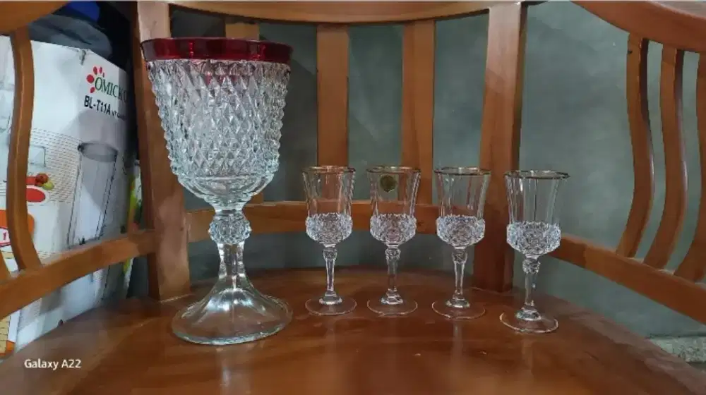 Dijual sangat murah gelas cristal original france