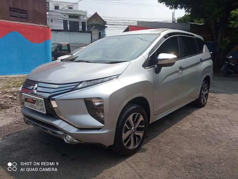 Promo TDP 9 Juta Xpander Ultimate AT 2018 Silver