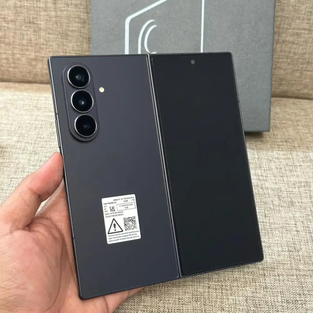 Samsung Z Fold 7 16/1TB Likenew