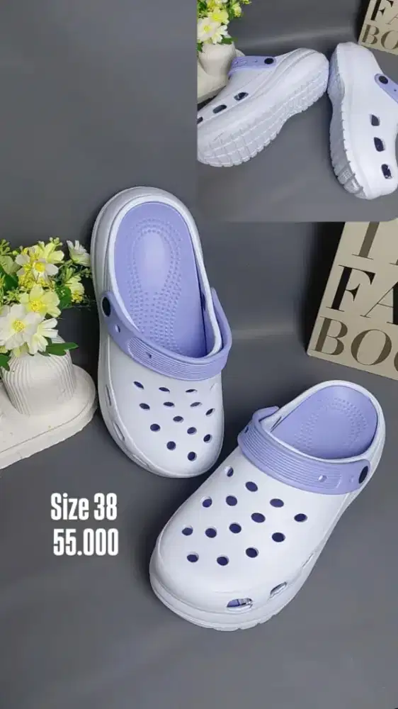 Sandal sandal wanita
