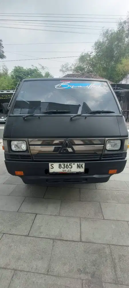 Mitsubishi L300 Diesel 2023