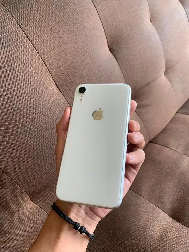 Jual iphone Xr second like new
