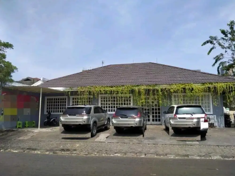 DIJUAL RUMAH DARMO PERMAI TIMUR SUKOMANUNGGAL SURABAYA RON.A1477