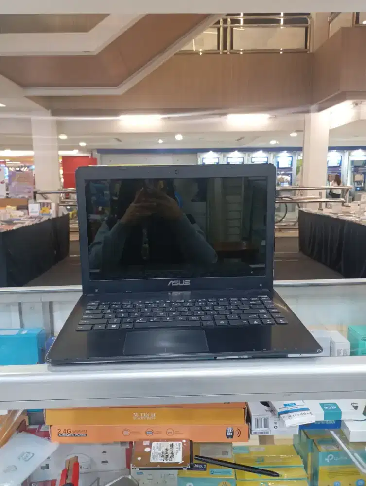 LAPTOP ASUS X401u